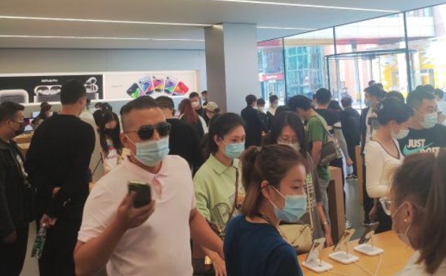 APPLE Store 中街大悅城店