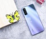 如何修復(fù)榮耀手機(jī)聽筒中出現(xiàn)的雜音問題？