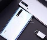 榮耀手機屏幕摔碎修理價格查詢