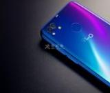 如何在iQOO手機拍照時顯示時間和日期