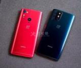 如何在一加手機上設置拍照時間水??？