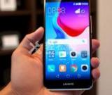 榮耀手機攝像頭打開后顯示黑屏如何解決？